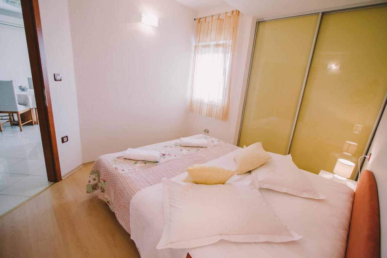 Apartments Jasna โปดสตรานา ภายนอก รูปภาพ
